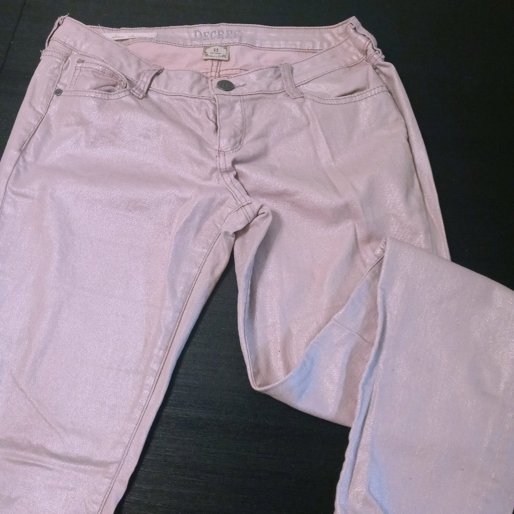 Juniors Decree pants